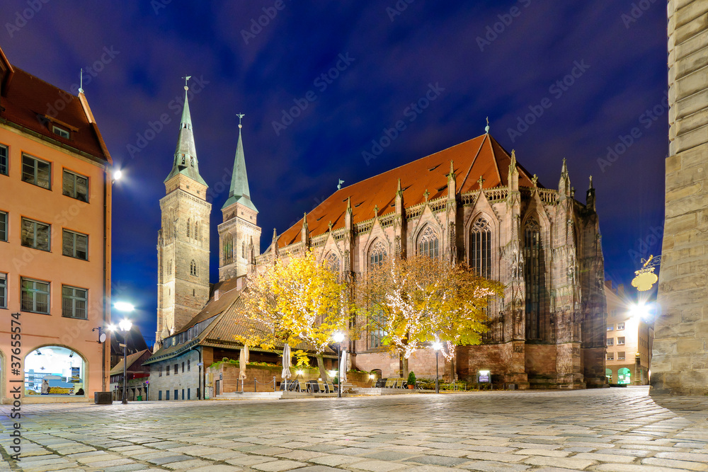 Fototapeta premium St. Lorenz Church