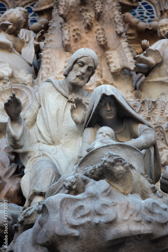 Sculpture in the exterior of the cathedral