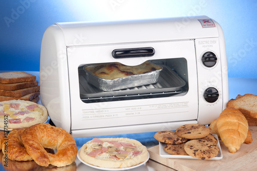 Electric oven-toaster