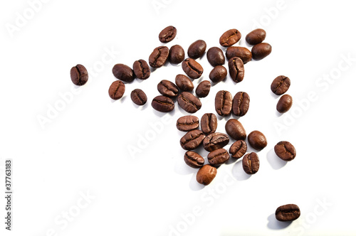 Kaffee Bohnen echter Genuss. Mehr Kontrast
