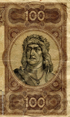 Detail of Hungary's szaz korona - king Matthias I