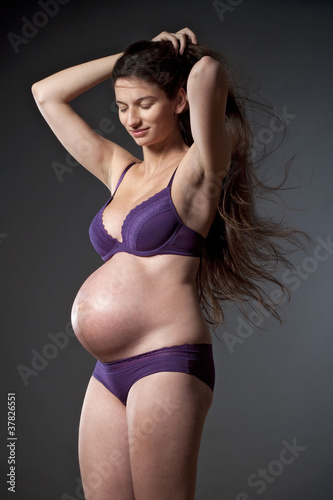 pregnant woman © courtyardpix