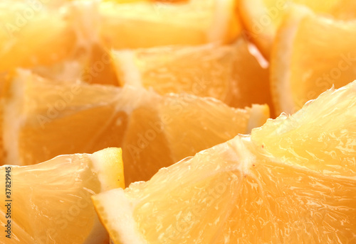 Freshly sliced lemons closeup