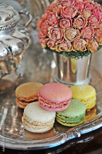 Macarons un Rosen photo