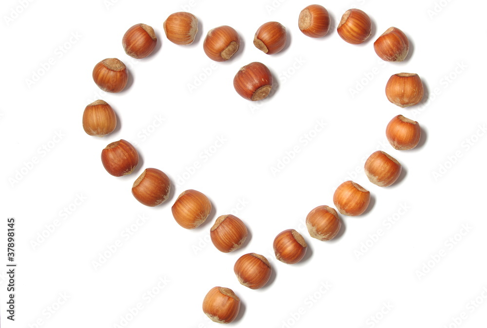 nocciole al cuore nocciole al cuore