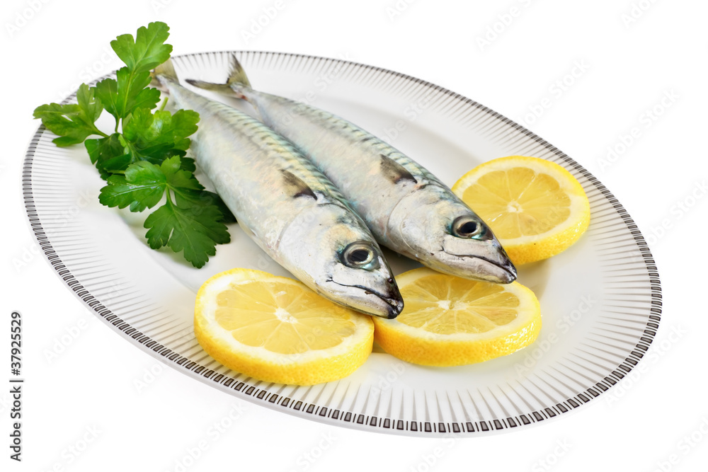 due sgombri con limone - two mackerel with lemon