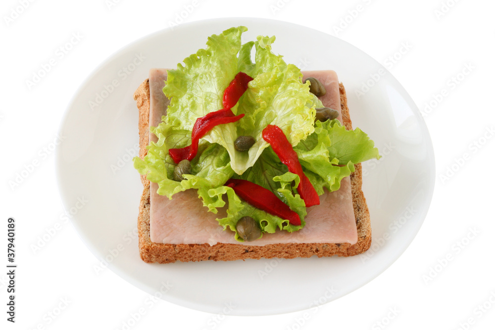 toast with ham and lettuce