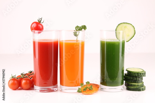 fresh vegetables juice