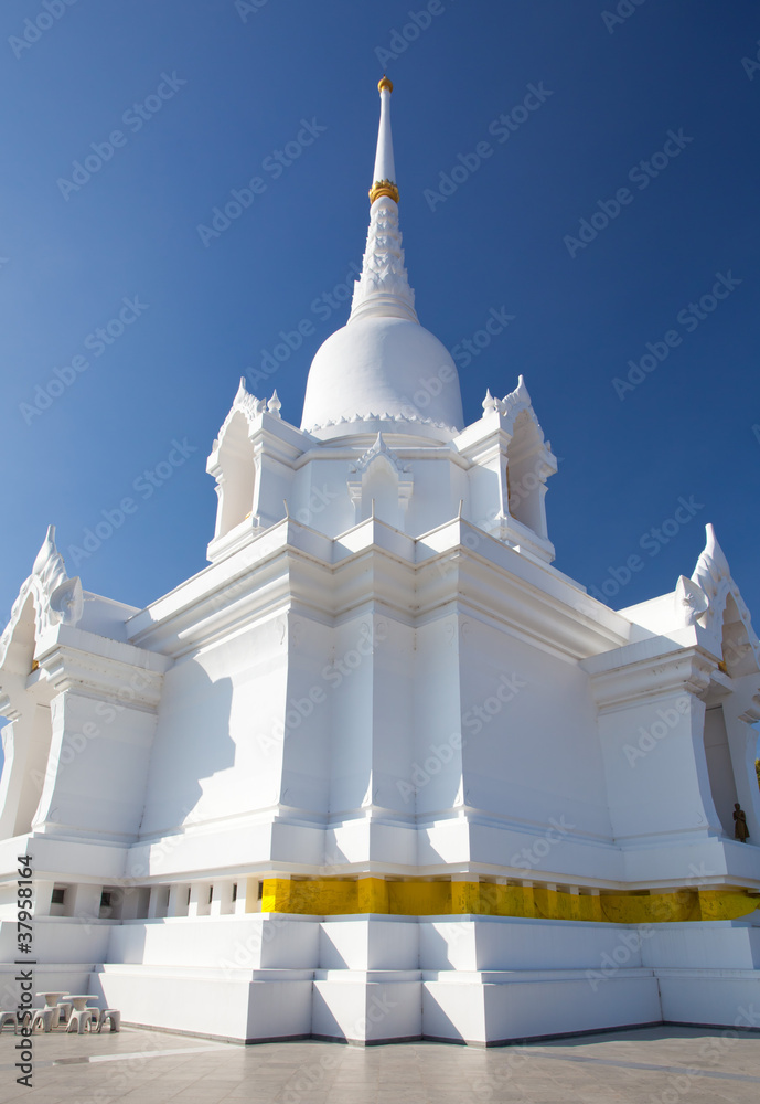 white pagoda