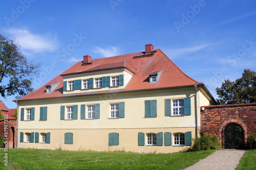 Bürgermeisterhaus mit Burgmauer in wittstock