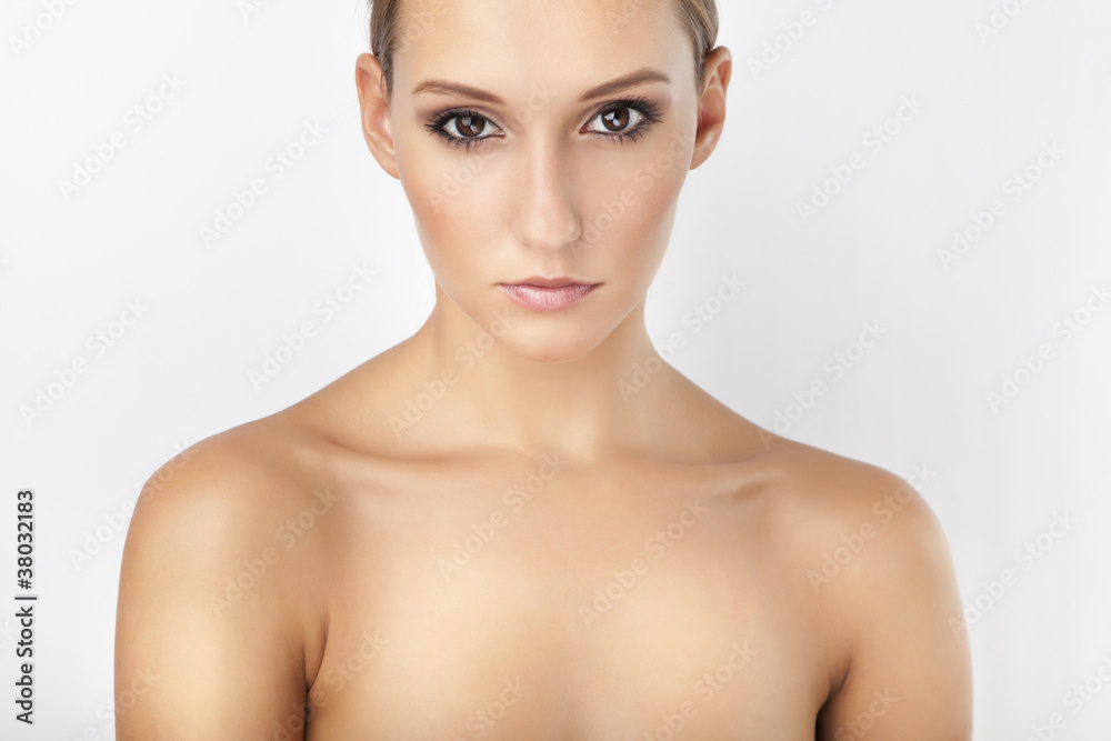 Naklejka premium high key beautiful clean girl portrait