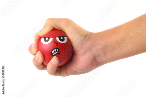 Hand mit Stressball rot