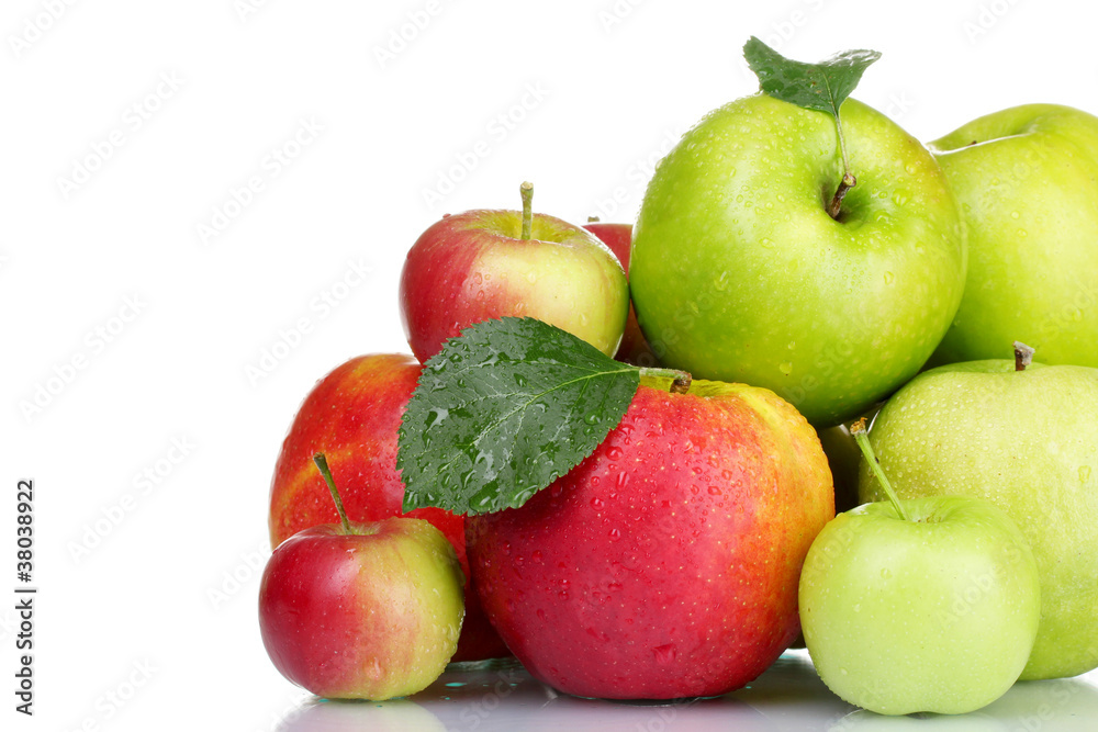 Group of fresh ripe apples isolated on white Group of fresh ripe apples isolated on white