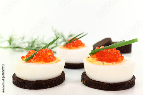 Canape mit Ei