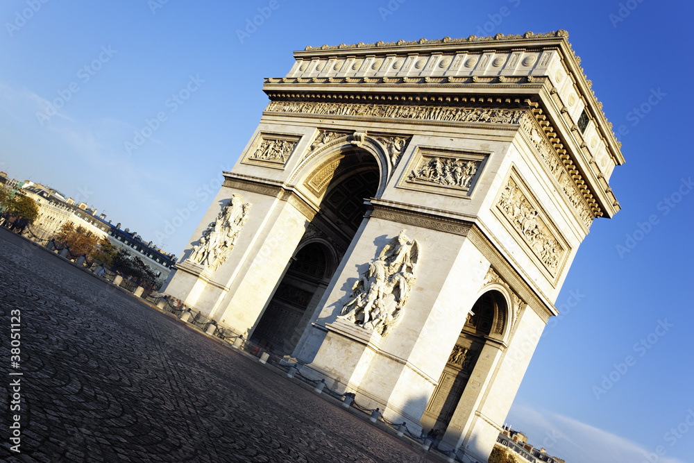 Fototapeta premium view of Arc the Triomphe