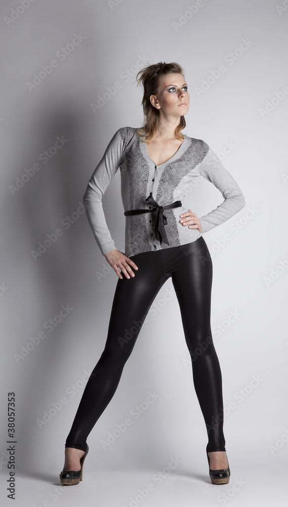 fashion girl posing in studio fashion girl posing in studio
