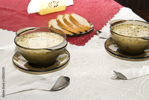 Polish sour rye soup for two
