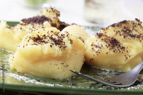 Potato dumplings with poppyseed