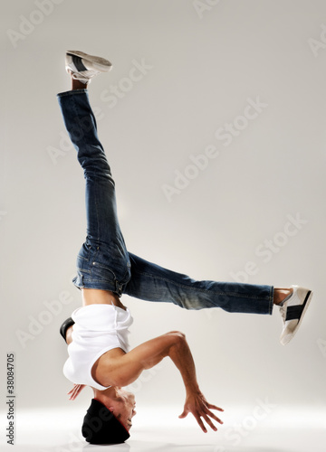 breakdance head spin photo