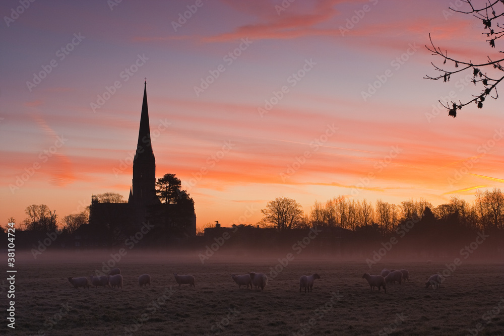 Obraz premium Salisbury cathedral on a winter morning