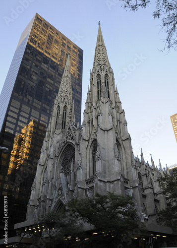 St. Patrick’s Cathedral, Manhattan, New York, USA photo
