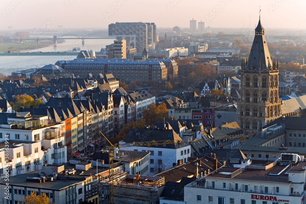 Fototapeta premium Kölner Altstadt, Rathaus von Köln