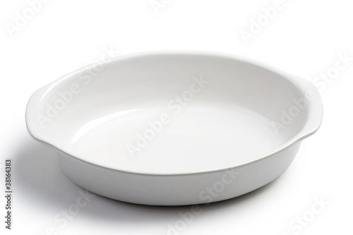 white roasting oven dish