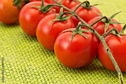 Pomodorini pomodori red tomato vegetable with cut photo