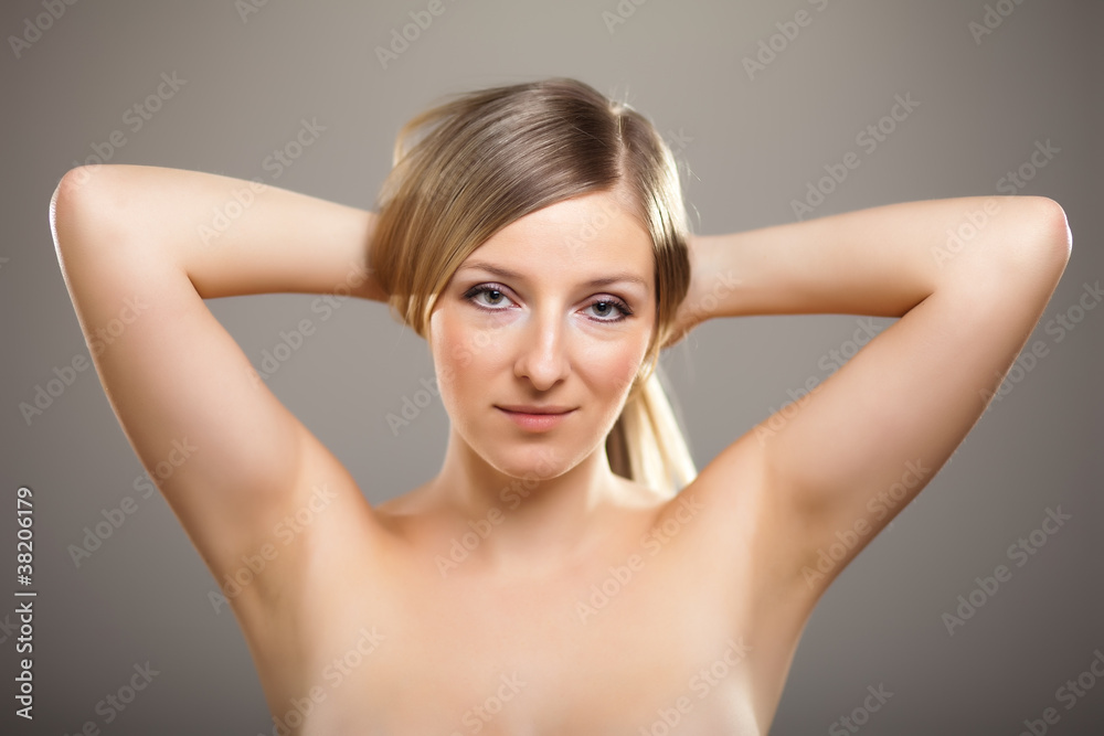 Fototapeta premium Piękno strzał kaukaski blond płytkie dof