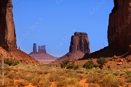 Scenic landscape of Monument valley in Arizona © SNEHIT PHOTO