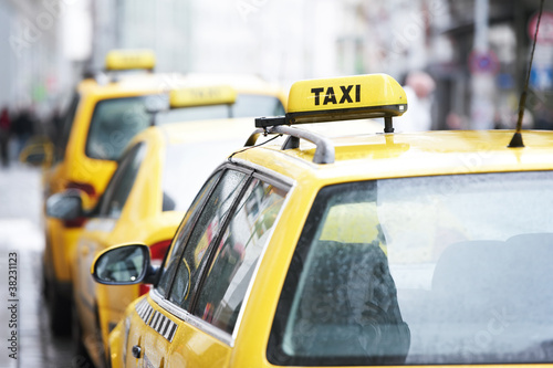 Obraz na plátně yellow taxi cab cars