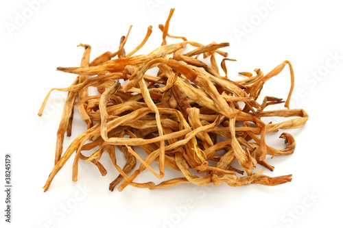 dried lily buds, traditional chinese herbal medicine