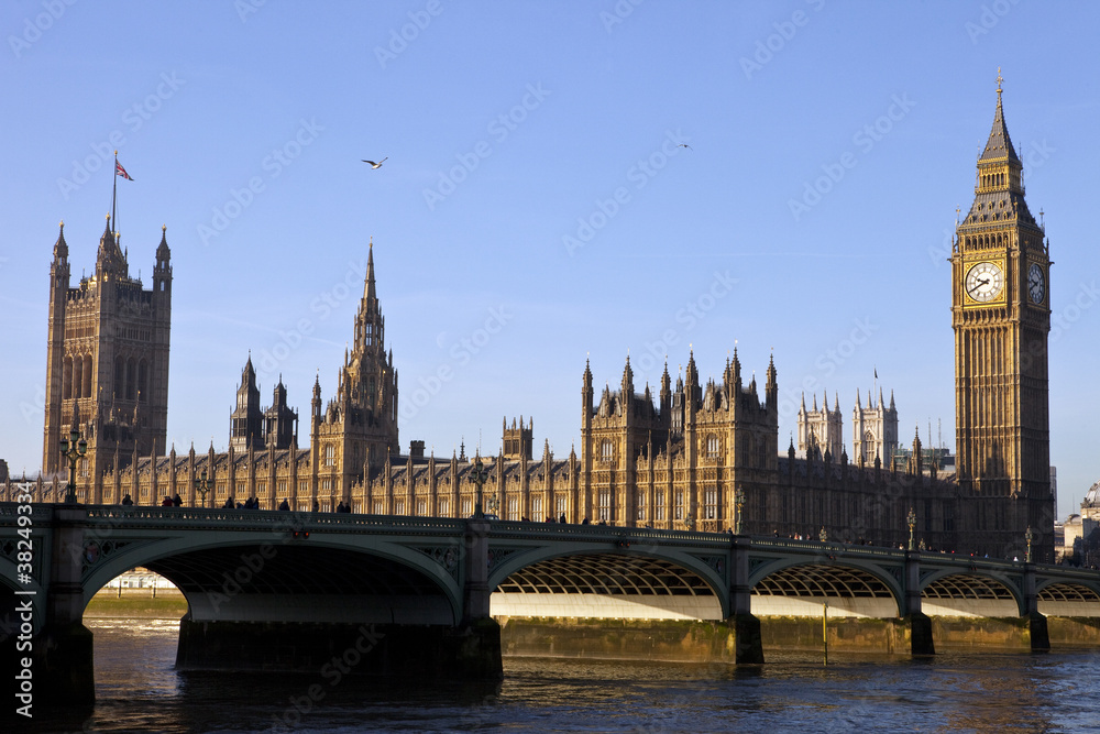 Obraz premium Houses of Parliament and Westminster Bridge