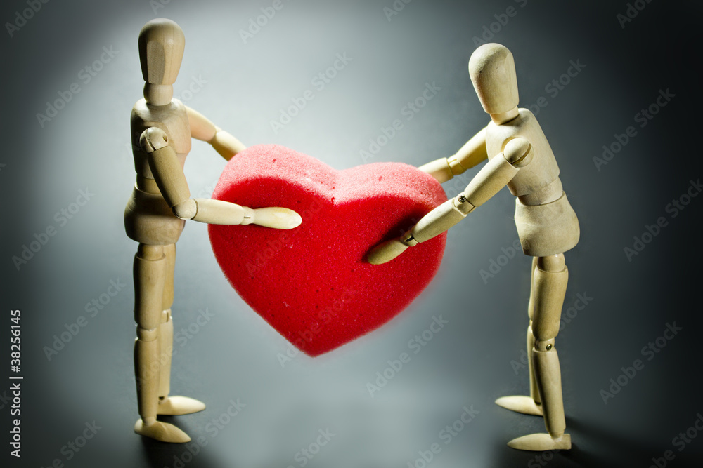 Pair of expressing his love dolls