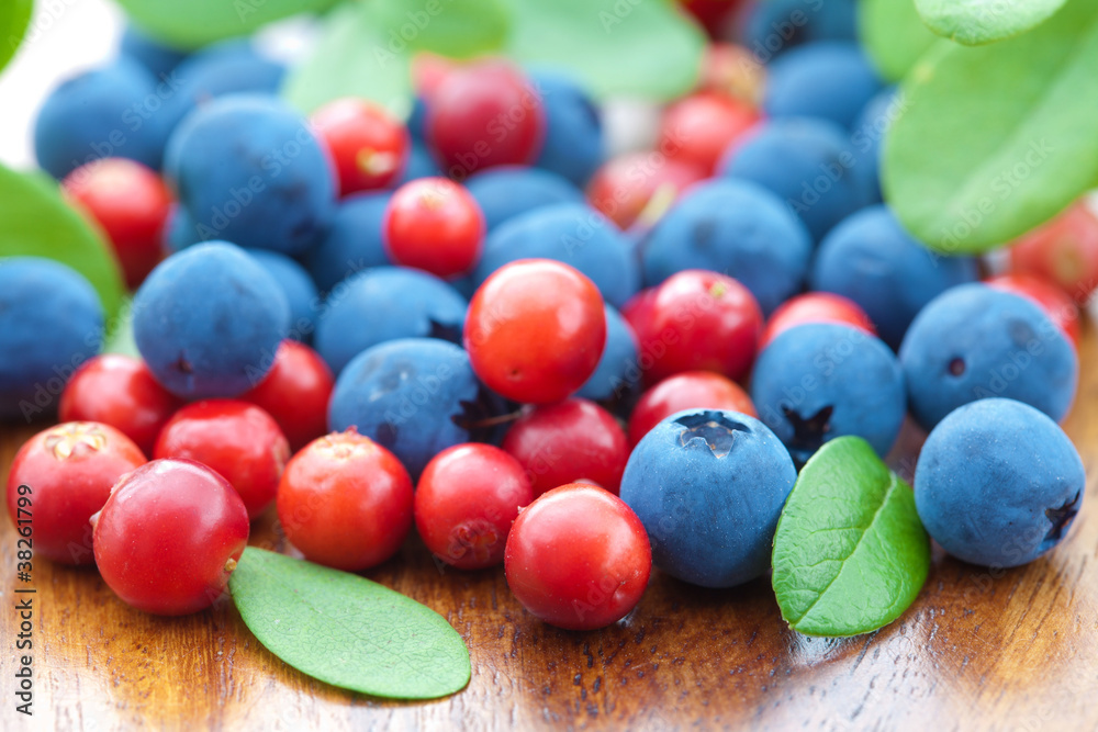 fresh berries fresh berries