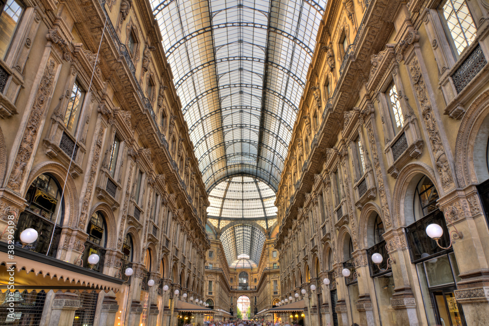 Galleria Vittorio Emanuele shopping Center, Milan,