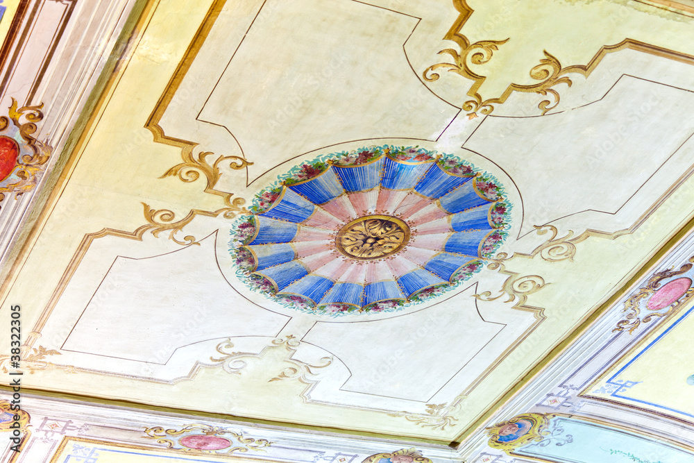 Fototapeta premium Beautiful Ancient Ceiling