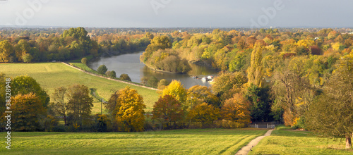 Obraz na płótnie Richmond Hill in Autumn w salonie