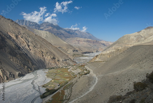 Kali Gandaki valley photo