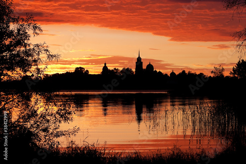 Sunrise on Lake Seliger © Inozemtseva Anna