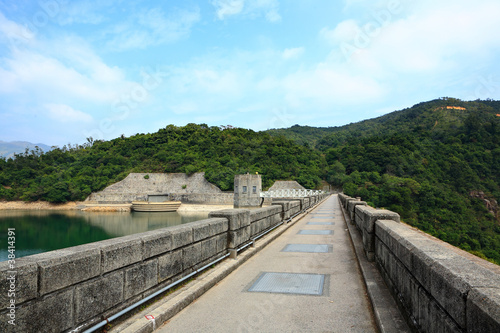 reservoirs dam © leungchopan