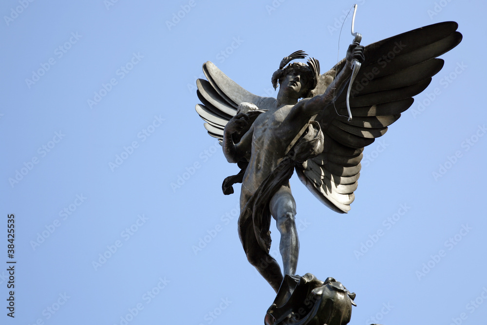 Fototapeta premium Eros statue in Piccadilly Circus