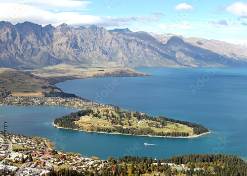 Lake Queenstown New Zealand