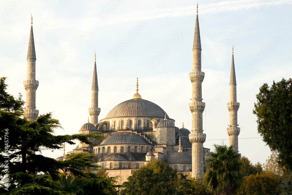 Obraz premium Minarets and Dome of Blue Mosque, Istanbul, Turkey