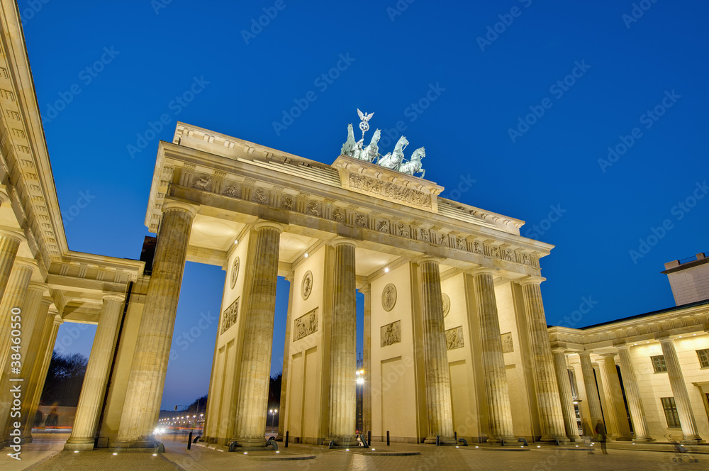 Fototapeta premium The Brandenburger Tor at Berlin, Germany