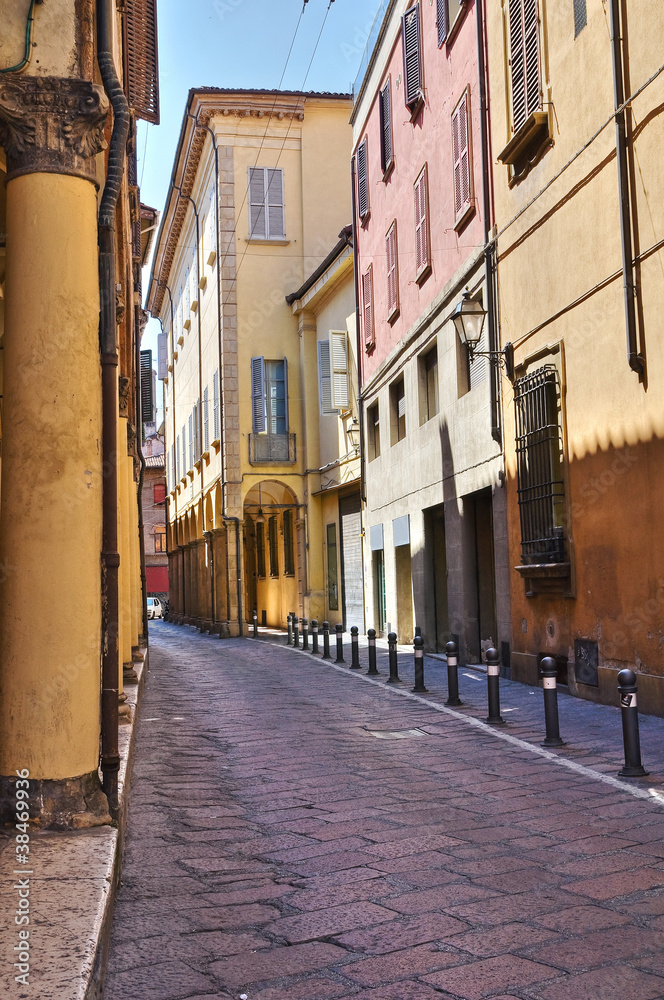 Fototapeta premium Alleyway. Bologna. Emilia-Romagna. Italy.