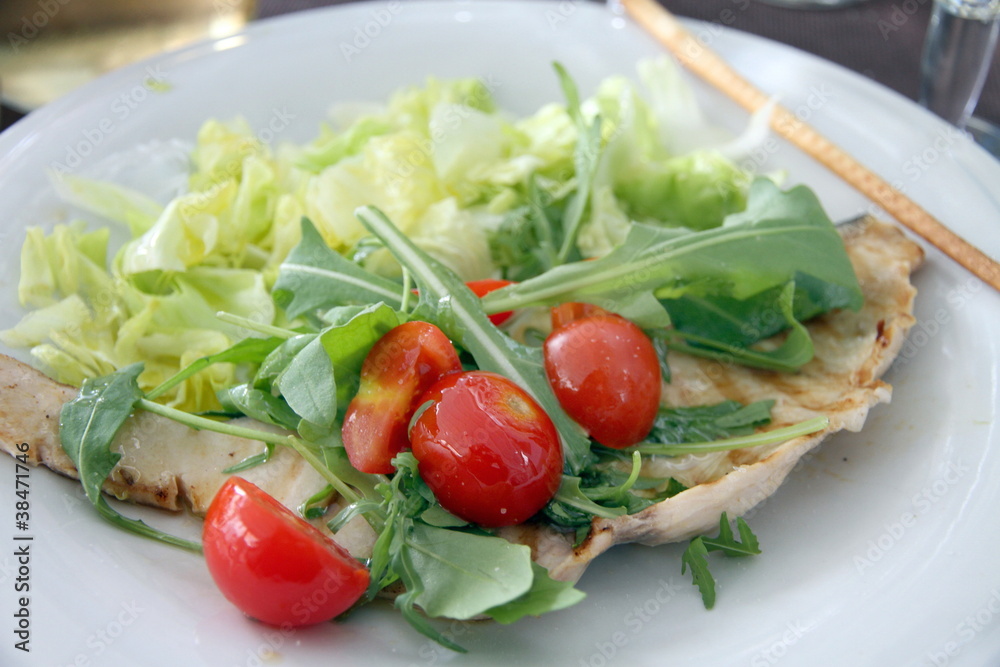 Specialty of the house swordfish with salad Santa Teresa di Gall