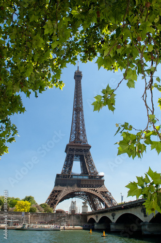 Tour Eiffel - Paris - France © Production Perig