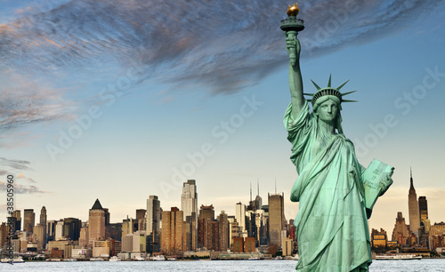 new york city tourism concept © UTBP
