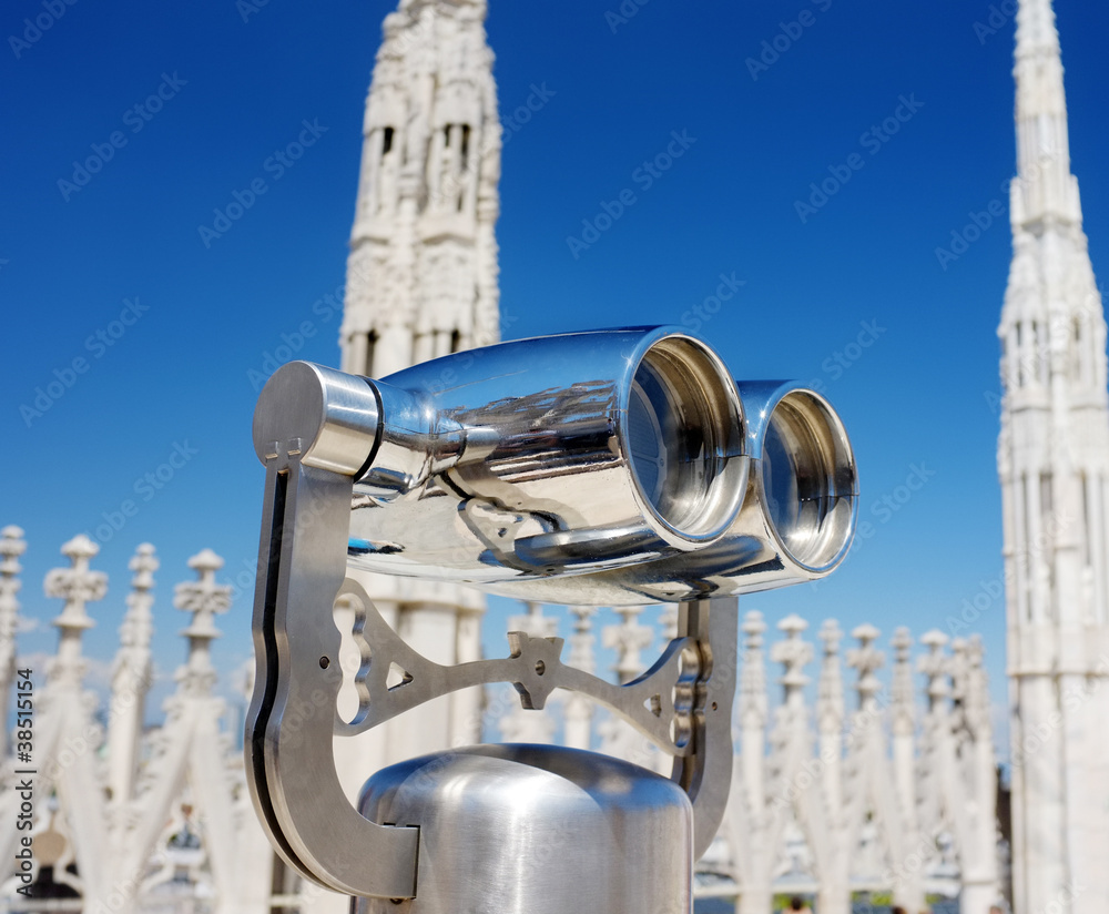 Milan Binoculars